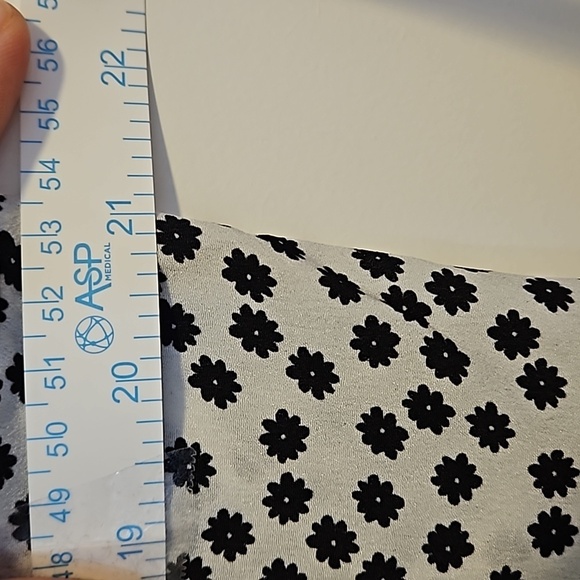 White Floral Print Long Sleeve Wrap Dress Size XXL - Picture 10 of 10